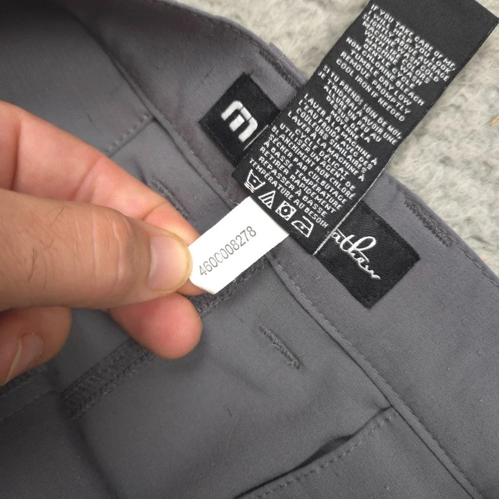 TravisMathew Men's Golf Shorts Size 38 Gray Stretch Flat Front 10.5 Inseam
